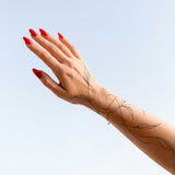 Filigrane Blätterranken Tattoo