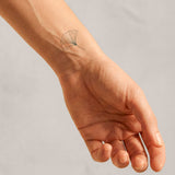 Ginkgo Blatt Flineline Tattoo