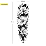 Kraftvolle Blüten Tattoo Sleeve